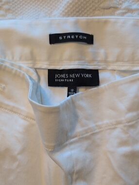 Jones New York White Stretch Signature Pants